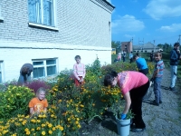 reg-school.ru/tula/volovo/boryatino/news/20140908_Oblast_subbotnik_02.JPG