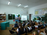 reg-school.ru/tula/volovo/boryatino/news2015/20150409_Urok_70-let_3.JPG